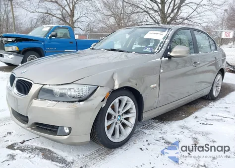 2011 BMW 328I xDrive z USA, uszkodzony, nr VIN WBAPK5C59BA659704